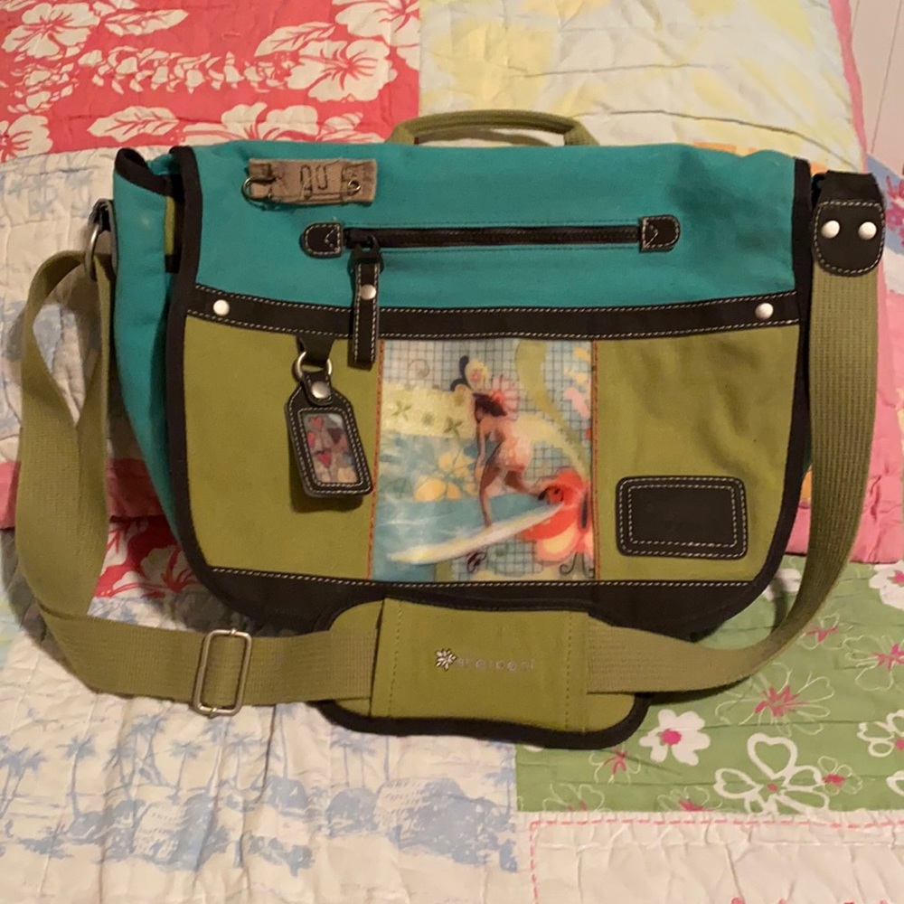 Sherpani messenger bag